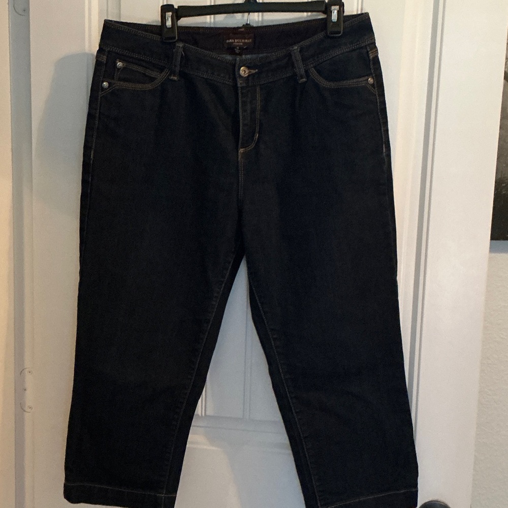 Dana Buchman Dark Wash Cropped Jeans